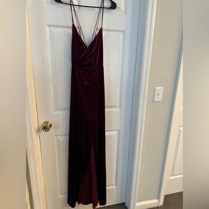 Women’s Formal Burgundy Velvet Maxi Slit Dress size Small